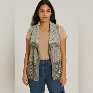 Chico’s Cream and Beige Tan Sweater Vest -Size 2